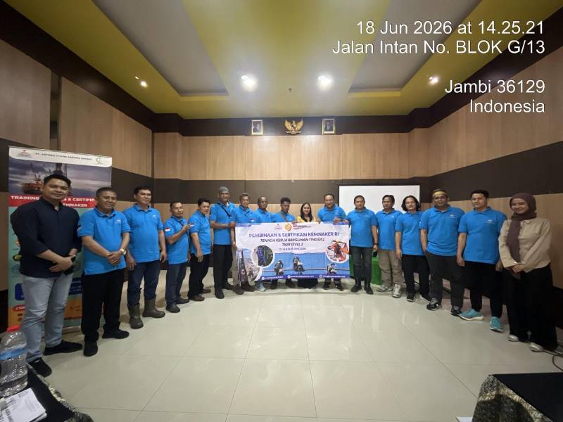 Pembinaan & Sertifikasi Kemnaker RI - Tenaga Kerja Bangunan Tinggi 2
